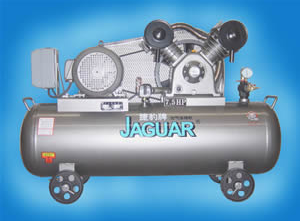 西(xi)鹹微油(you)活塞式(shì)空壓機(jī)