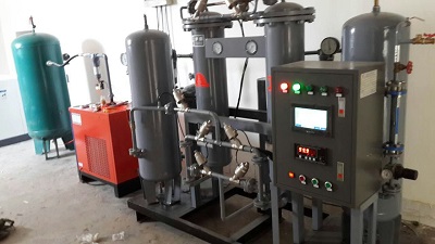 蘭州(zhōu)某食品包(bāo)裝企業15立(lì)方，純度99.9%制(zhi)氮機使用(yong)現場