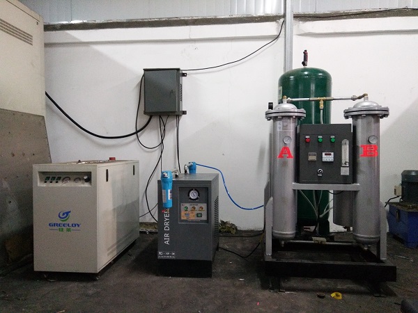 西安某科技大(dà)學實驗室用制(zhì)氮機